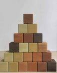 Handgefertigte Holzbausteine Erde Hell – 24 Teile Für Motorik, Formen, Farben Und Mathematische Konzepte Lothi
