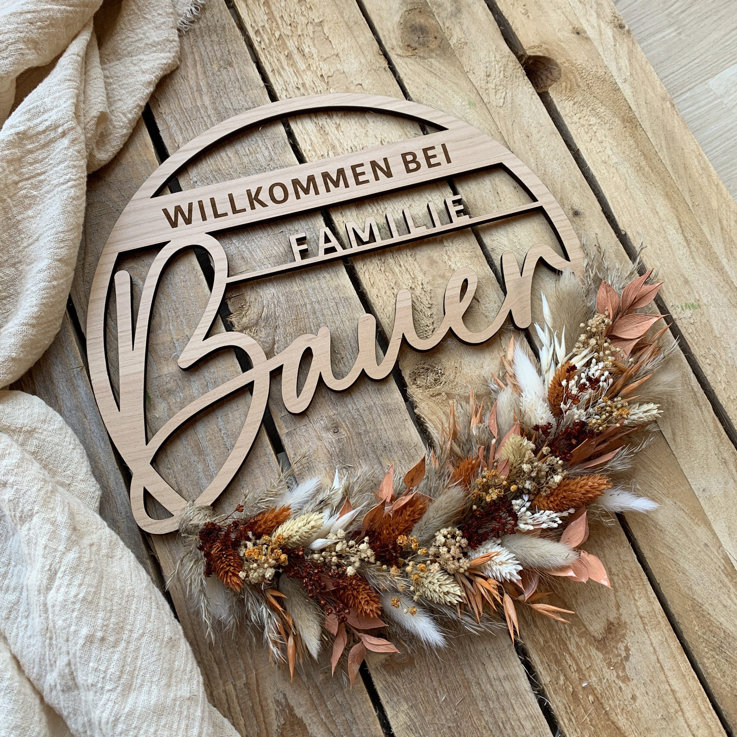 Handgefertigte Lasergravur auf Holz